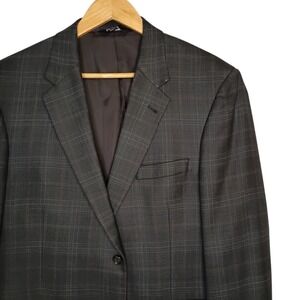 Jos A Bank Signature Blazer Mens 42S Gray Plaid Wool Silk Sport Coat Jacket READ